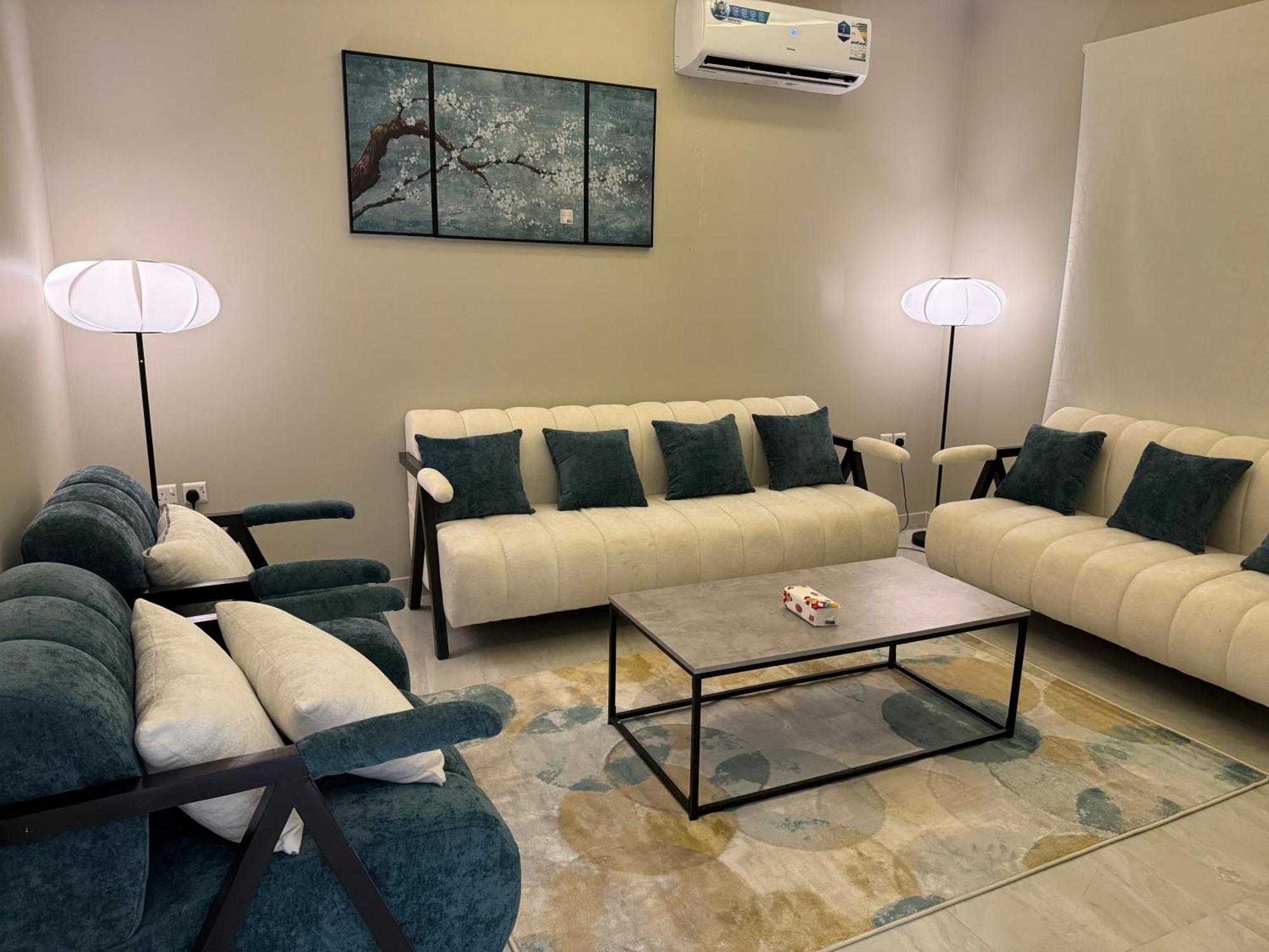 Elegant In Al-narjis أنيقة بثلاث غرف وصالة تسجيل ذاتي अपार्टमेंट *